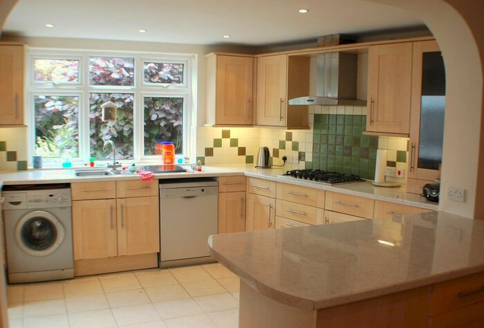 5 Bedroom Semi-Detached House To Rent In Hillside Crescent, Harrow, Greater London, HA2