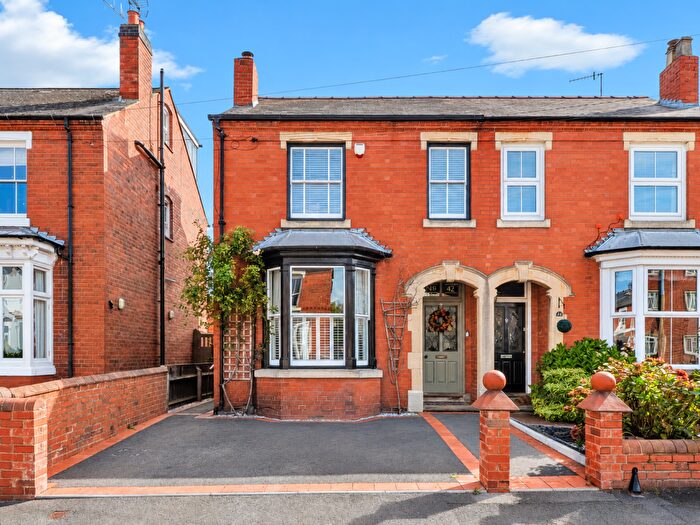 4 Bedroom Semi Detached House For Sale In Clifton Street, Old Quarter, Stourbridge, DY8