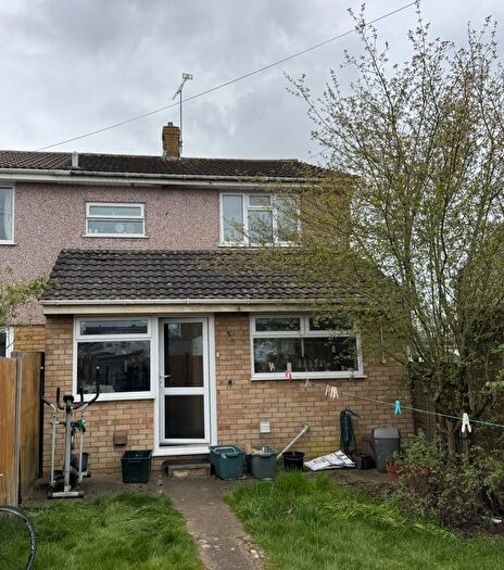 3 Bedroom Terraced House To Rent In Chatcombe, Yate, Bristol, BS37