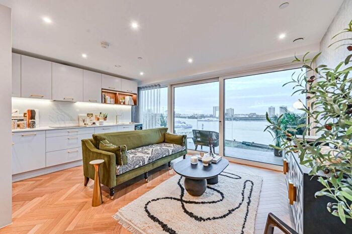 2 Bedroom Flat For Sale In Royal Arsenal Riverside, Woolwich, SE18