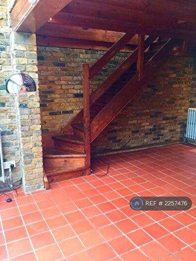 1 Bedroom Semi-Detached House To Rent In The Coach House, London, NW10