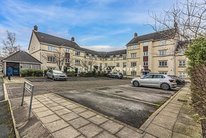 1 Bedroom Flat For Sale In Cravenwood Rise, Westhoughton, Bolton, BL5