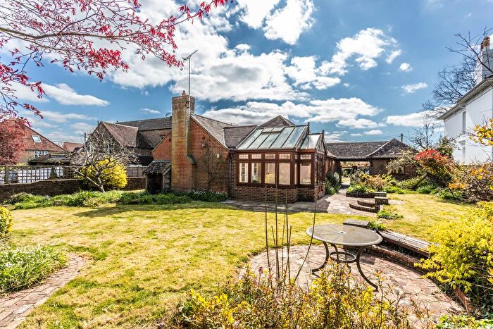 4 Bedroom Detached House For Sale In College Lane, Hurstpierpoint, BN6