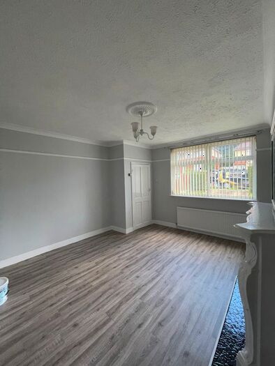 3 Bedroom Terraced House To Rent In Cookson Road, Sheffield, S5