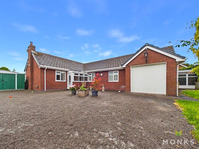 2 Bedroom Detached Bungalow For Sale In Arddleen, Llanymynech, SY22