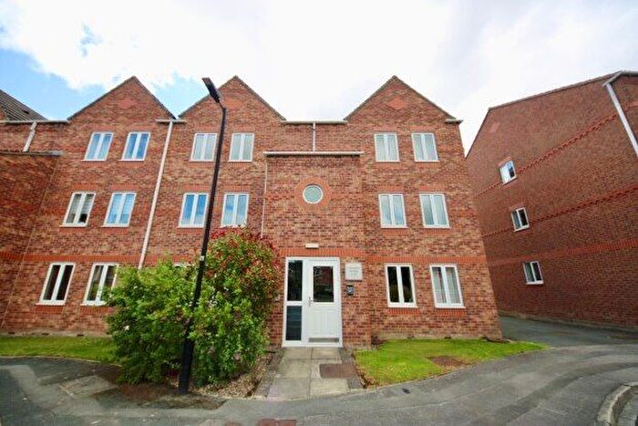 2 Bedroom Flat To Rent In Chester House, York, YO31