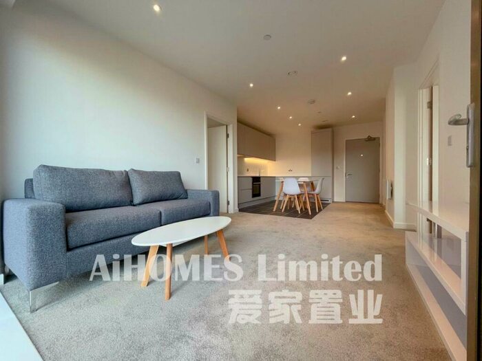 2 Bedroom Apartment To Rent In Local Crescent, Hulme Street, Salford, M5