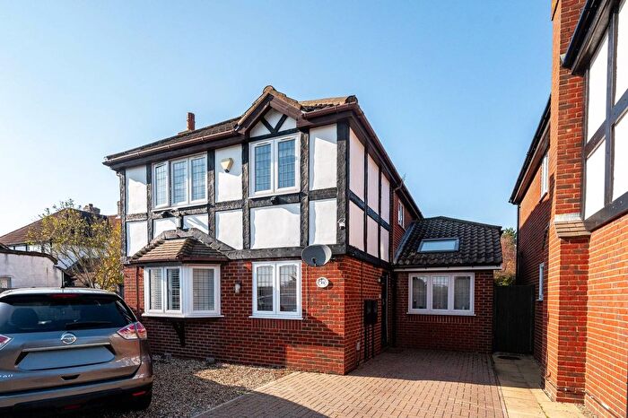4 Bedroom Detached House For Sale In Magpie Hall Lane, Bromley, BR2