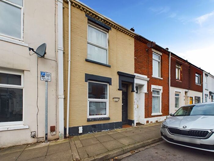 2 Bedroom Terraced House To Rent In Adair Road, Southsea, PO4