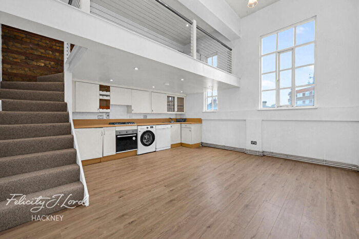 1 Bedroom Flat For Sale In Dalston Lane, London, E8