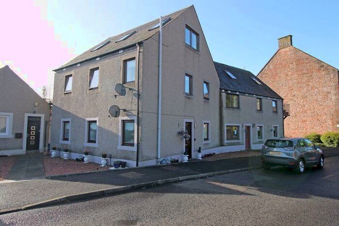 2 Bedroom Flat To Rent In Weavers Way, Tillicoultry, FK13