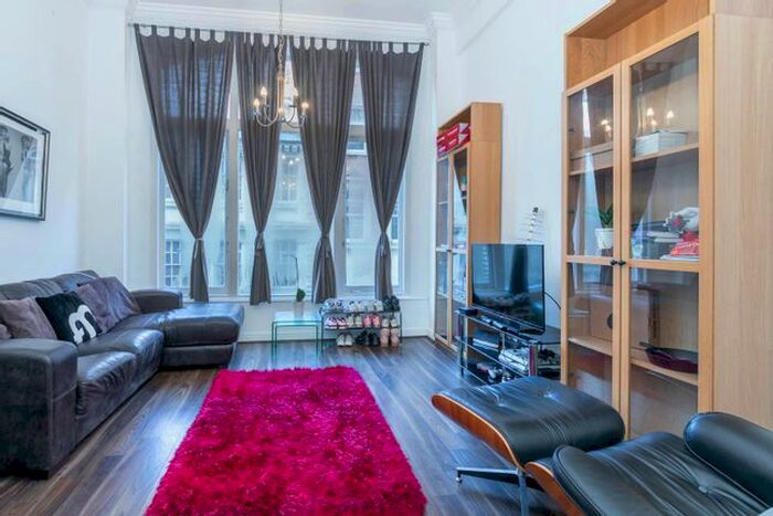 2 Bedroom Flat To Rent In Essex House, Temple Street, B2