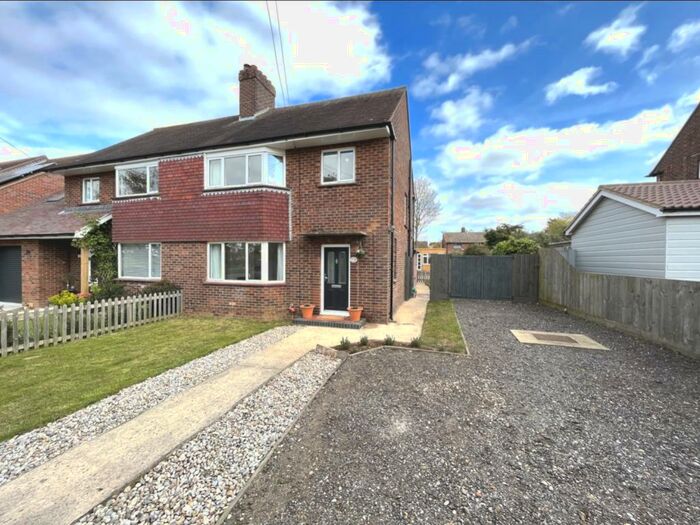 3 Bedroom Semi-Detached House For Sale In Oak Hill, Hollesley, IP12