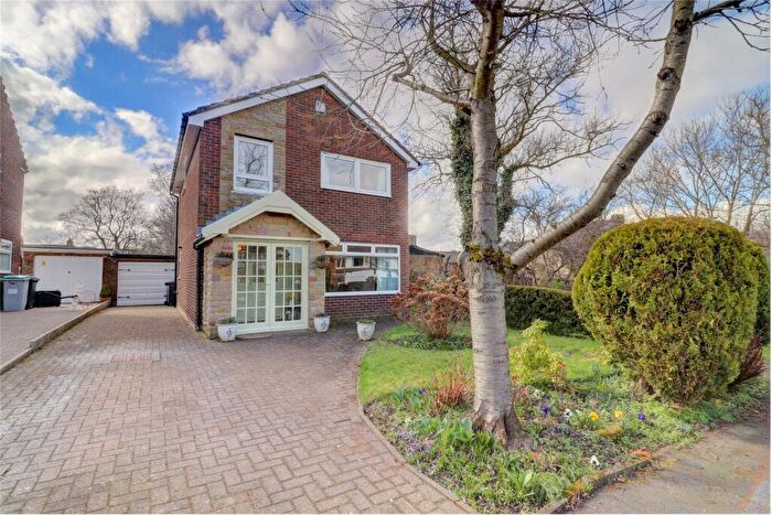 3 Bedroom Detached House For Sale In Benfield Close, Shotley Bridge, Consett, DH8