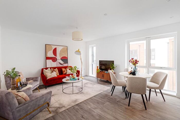1 Bedroom Apartment For Sale In St Aubyns, Vaughan Williams Way, Rottingdean, Brighton, BN2