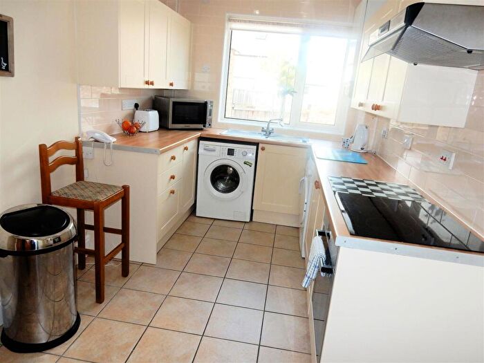 3 Bedroom Private Hall To Rent In Wellington Road, Lancaster, LA1