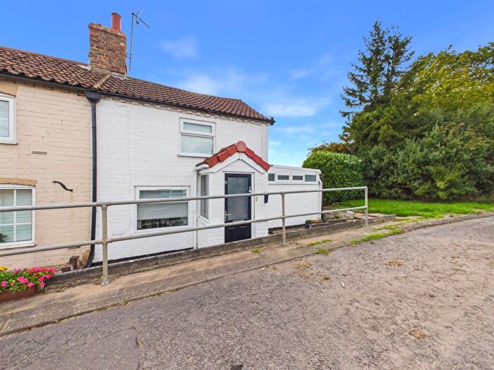1 Bedroom End Of Terrace House For Sale In Mill Row, Swaby, Alford, LN13