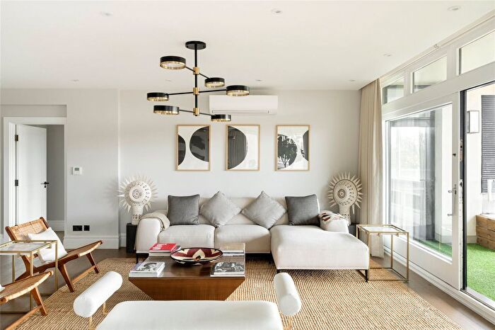 2 Bedroom Flat To Rent In Prince Albert Road, London, NW8