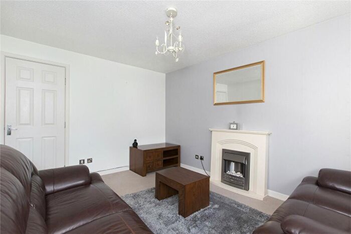 1 Bedroom Flat To Rent In Craighouse Gardens, Morningside, Edinburgh, EH10