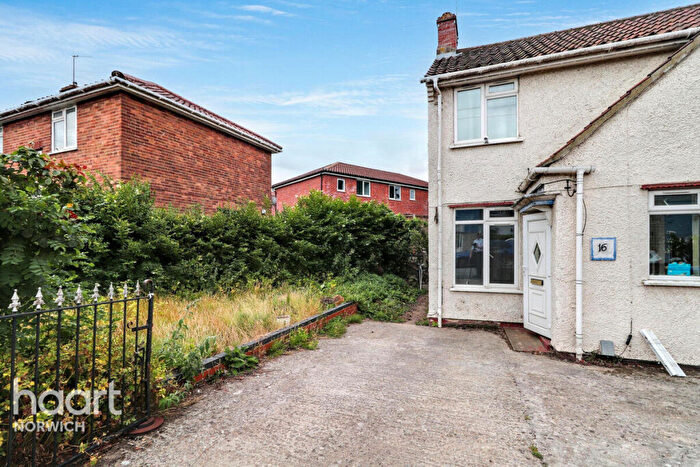 3 Bedroom Semi-Detached House For Sale In Waterloo Road, Norwich, NR3