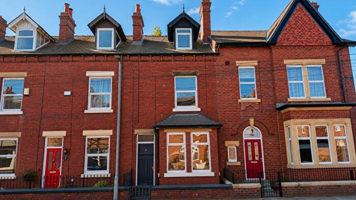 3 Bedroom Terraced House For Sale In Welbeck Street, Wakefield, WF1