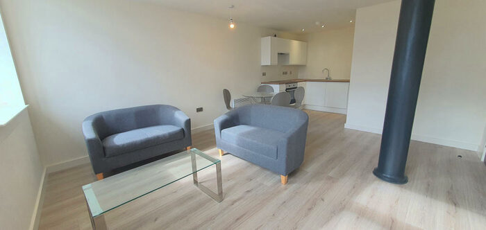 2 Bedroom Apartment To Rent In Conditioning House, Bradford, BD1