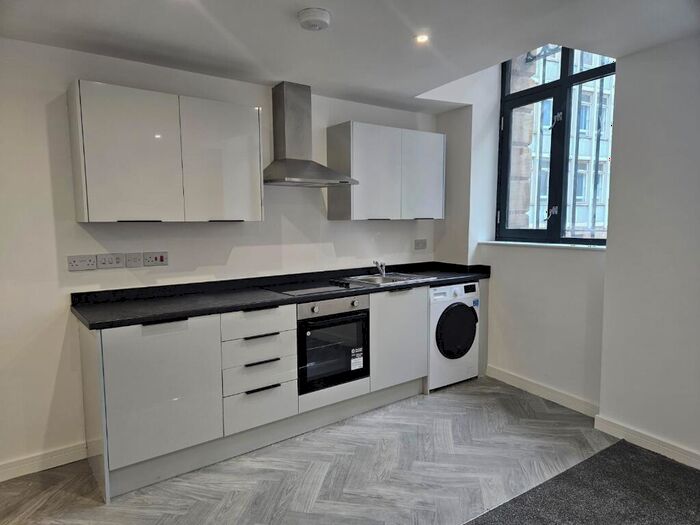 2 Bedroom Apartment To Rent In Duke Street, Bradford, BD1