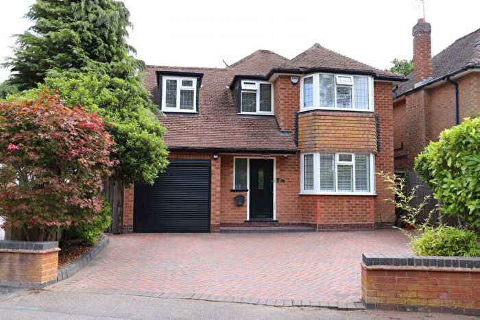 3 Bedroom Detached House For Sale In Portway Close, Solihull, B91
