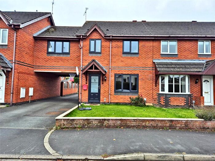 4 Bedroom Semi-Detached House For Sale In Riversleigh, Sarn Lane, Hope, LL12