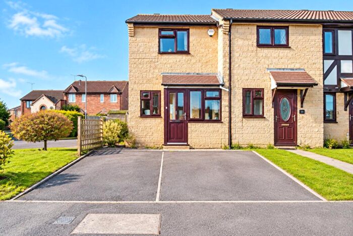 2 Bedroom House To Rent In Meadow Way, Bradley Stoke, Bristol, BS32