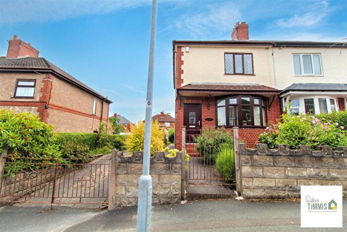 3 Bedroom Town House For Sale In Rothsay Avenue, Sneyd Green, Stoke-On-Trent, ST1