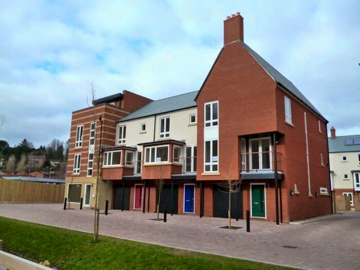 4 Bedroom House To Rent In Tanyard Way, Yeovil, Somerset, BA20