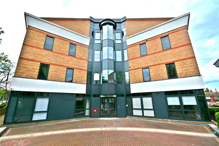 2 Bedroom Flat To Rent In The Braccans, London Road, Bracknell, RG12