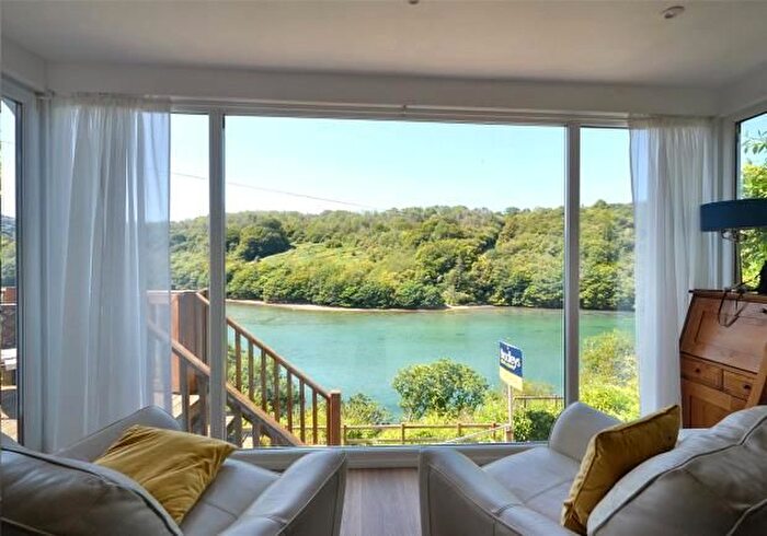 3 Bedroom Detached House For Sale In Sandplace Road, Looe, Cornwall, PL13