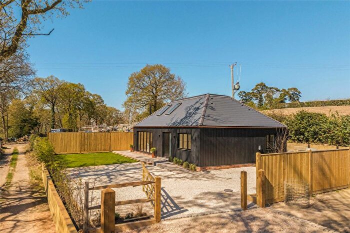 4 Bedroom Detached House For Sale In Mill Street, Iden Green, Cranbrook, Kent, TN17