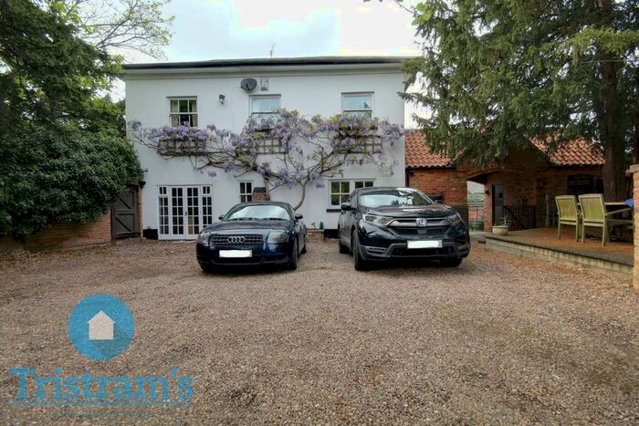 5 Bedroom Manor House For Sale In Holme House, Holme Pierrepont, NG12