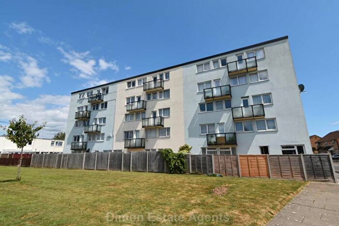 2 Bedroom Maisonette For Sale In Magennis Close, Gosport, PO13