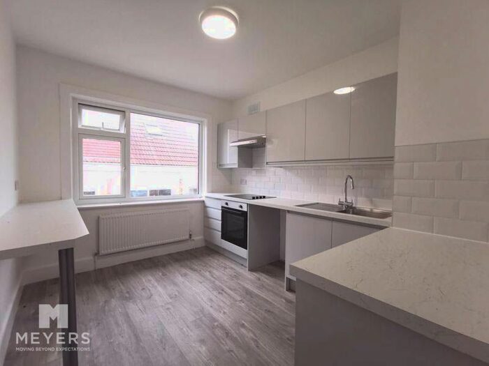 1 Bedroom Flat To Rent In Wimborne Road, Moordown, BH9