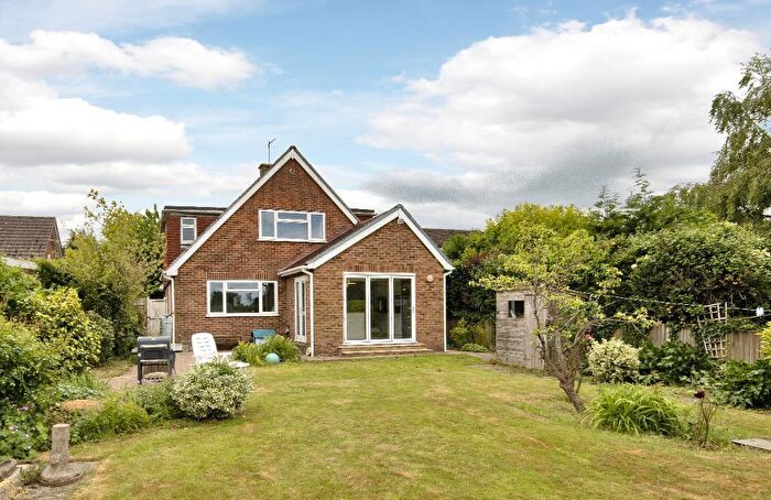 4 Bedroom Detached House For Sale In Amber Lane, Chart Sutton, Kent, ME17