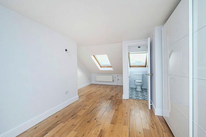 2 Bedroom Flat To Rent In Pembroke Road, Muswell Hill, London N10