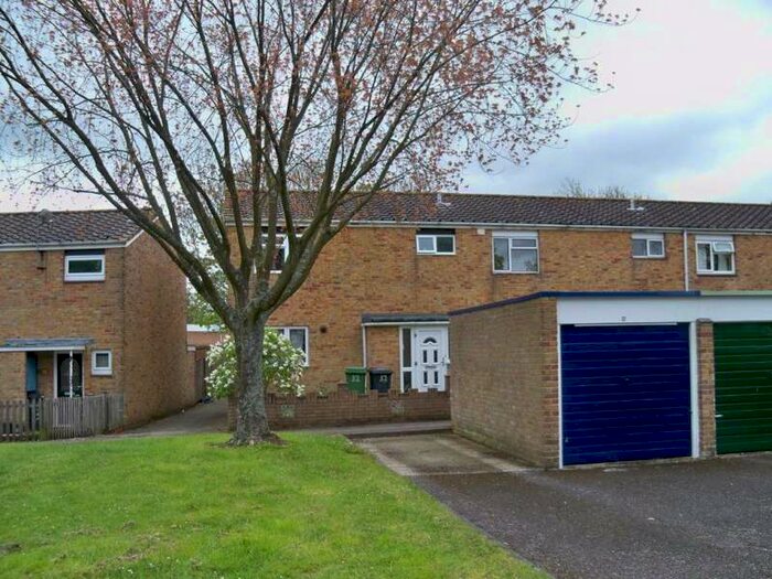 3 Bedroom Property To Rent In Schubert Road Brighton Hill, Basingstoke, RG22