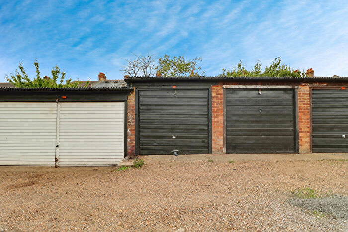 Garage / Parking To Rent In Ilfracombe Avenue, Southend-on-sea, SS1