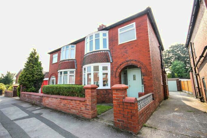 3 Bedroom Semi-Detached House To Rent In Broomfield Drive, South Reddish, Stockport, SK5