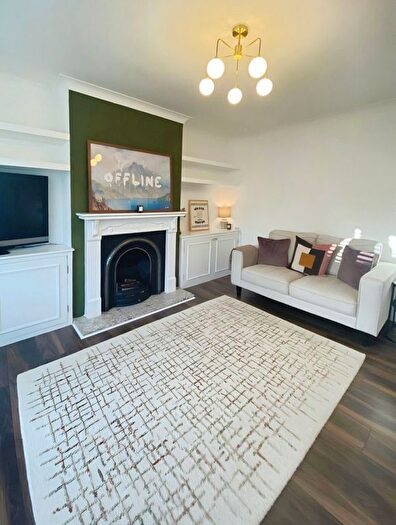 2 Bedroom End Terrace House To Rent In Mowbray Road, South Shields, Tyne And Wear, NE33