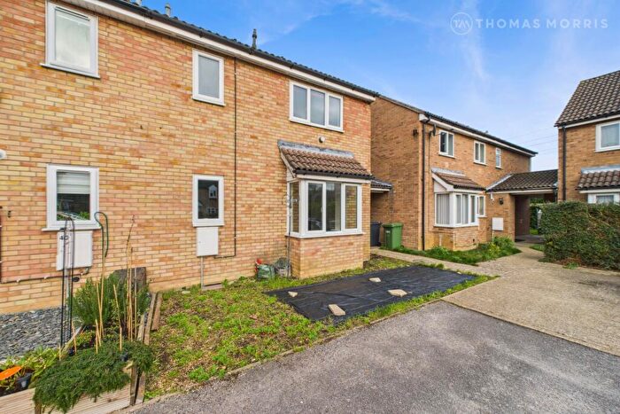 1 Bedroom Terraced House For Sale In Derwent Close, St. Ives, Cambridgeshire, PE27