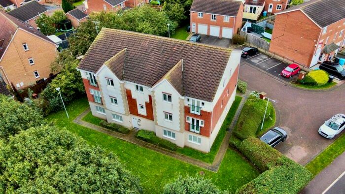 1 Bedroom Apartment For Sale In Woodheys Park, Kingswood, Hull, HU7
