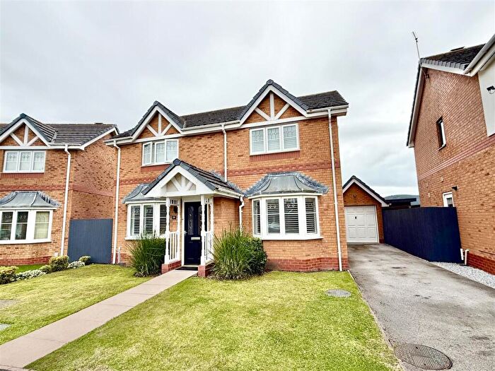 3 Bedroom Detached House For Sale In Lon Glanfor, Abergele, LL22