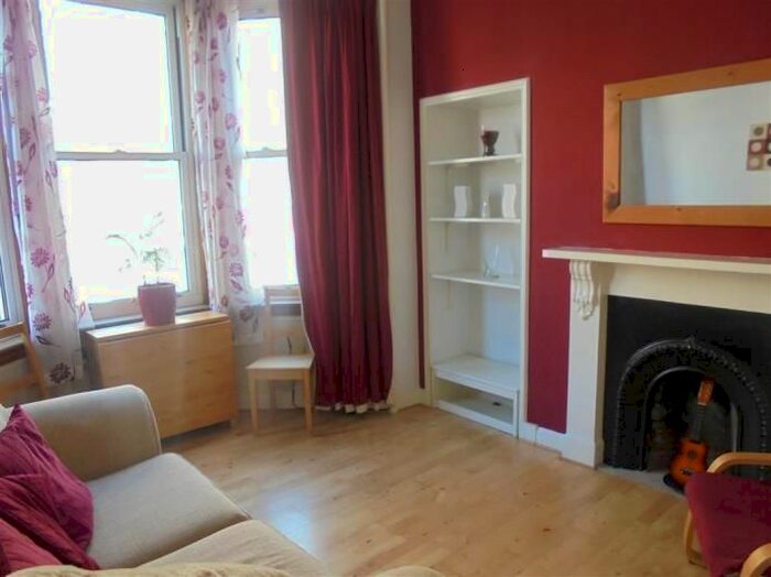 1 Bedroom Flat To Rent In Marionville Road, Edinburgh, EH7