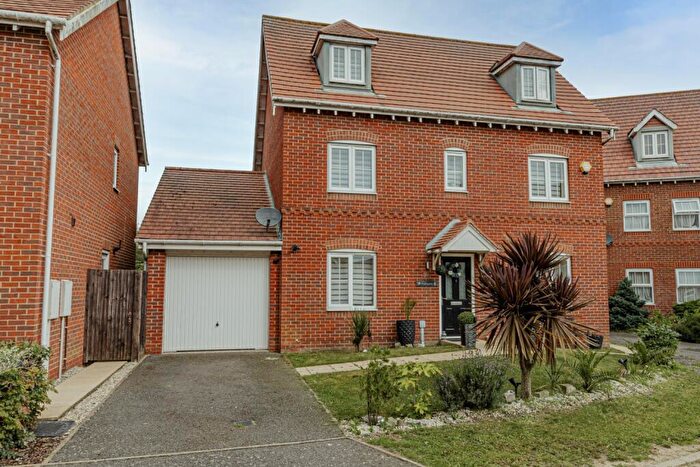 6 Bedroom Detached House For Sale In Hawkinge, CT18