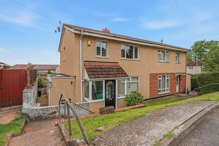 3 Bedroom Semi-Detached House For Sale In Davy Close, Newport, NP20